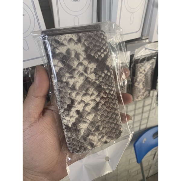 Bao da rút Blackberry keyone da thật