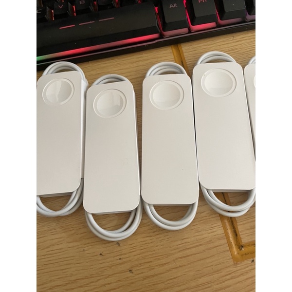 Cáp sạc cho Đông hồ iWatch  Series 8 7 , 6 , SE , 5 , 4 , 3 , 2  – Series 1 Bản thép . Chính hãng Apple