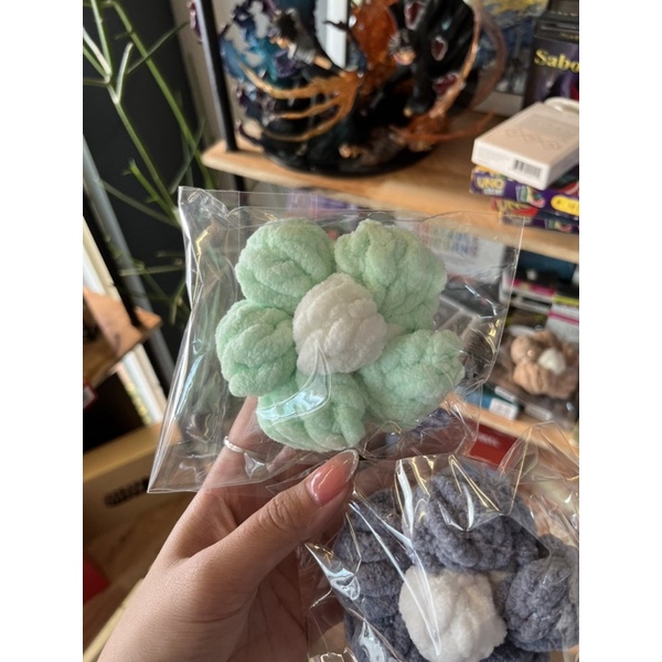 Móc khóa Hoa Len Nhung