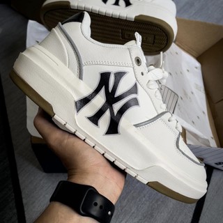 Giày MLB Chunky Liner White Black New York Yankees, Giày Thể Thao Nam Nữ MLB NY Đen Trắng Đế Tăng Chiều Cao 5cm