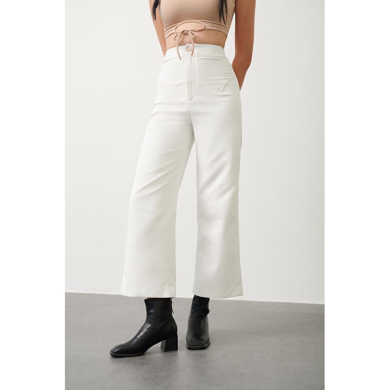 Áo thun croptop thắt dây tròn dưới thời trang GAGO màu be kem GA4275