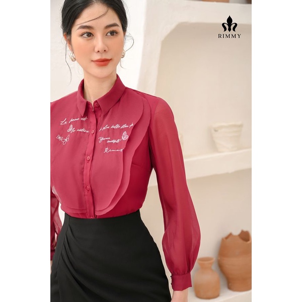 Áo sơ mi đỏ trắng hoạ tiết chữ thêu thủ công tinh tế Manlic Rimmy