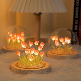 Đèn ngủ để bàn khóm hoa Tulip trong lồng kính