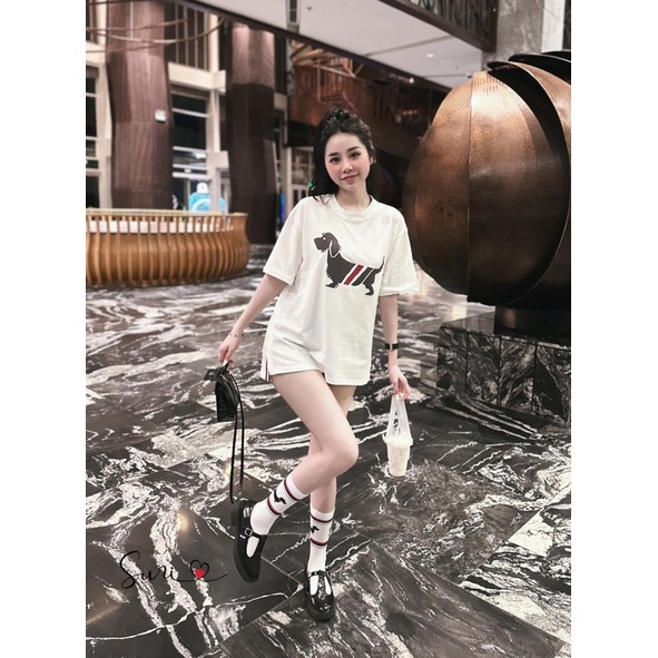 Set áo phông Thom kèm tất siêu hot Linh hoàng