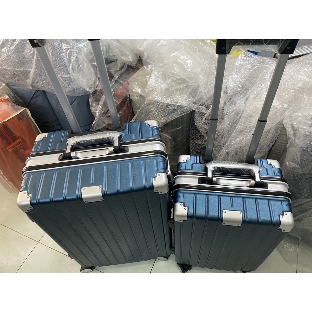 👉👉👉SỐ LƯỢNG CÓ HẠN  Vali Khung Nhôm Khóa Sập Còn "Tồn Kho" Nên Nay Xổ Ra Bán Rẻ Cho Cả Nhà👈👈👈