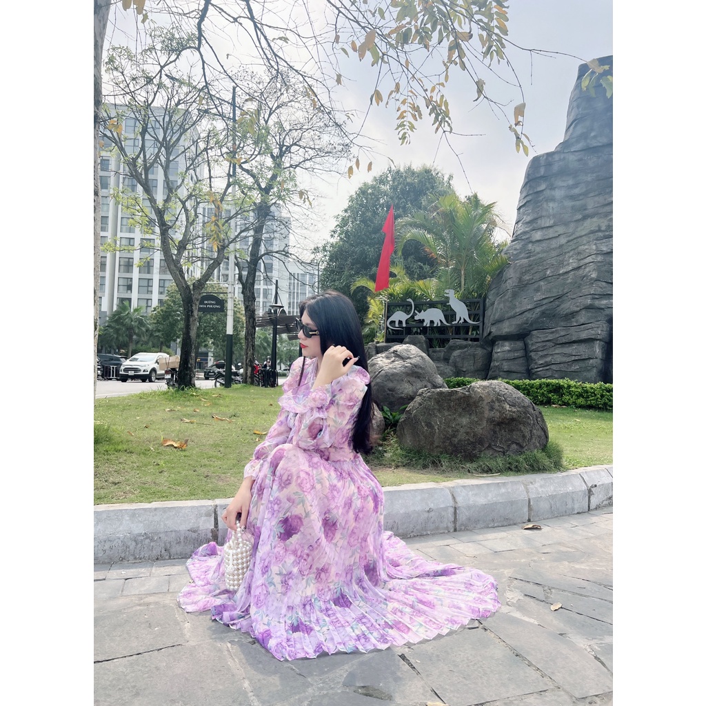 Váy tơ hoa tím sang chảnh