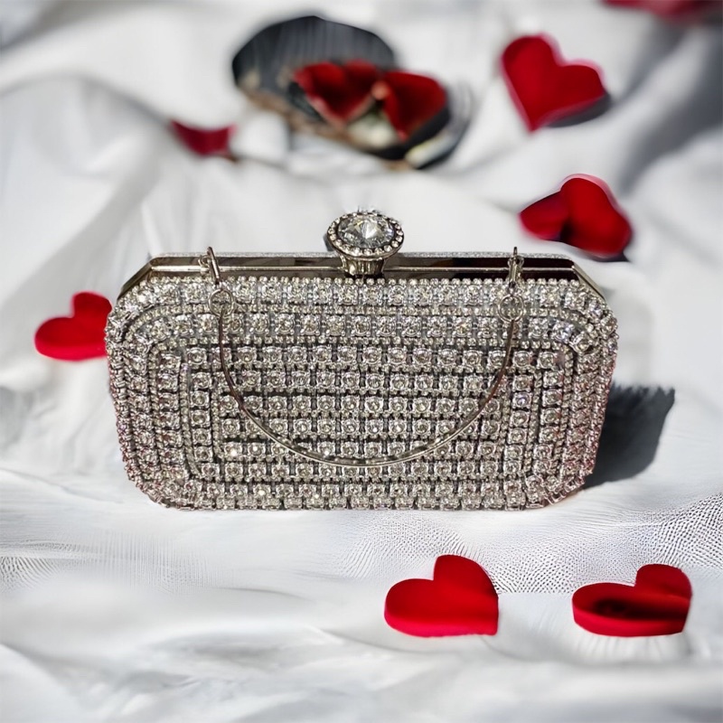 Bóp Đầm Đeo Vai Kết Hạt Thủ Công Hàng Cao Cấp Có Quai{ Nhận giao hoả tốc trong ngày khu vực tphcm}