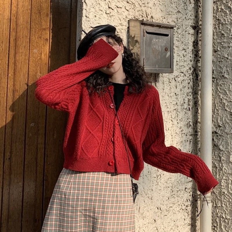 [Pass] Áo khoác len dáng cardigan màu đỏ