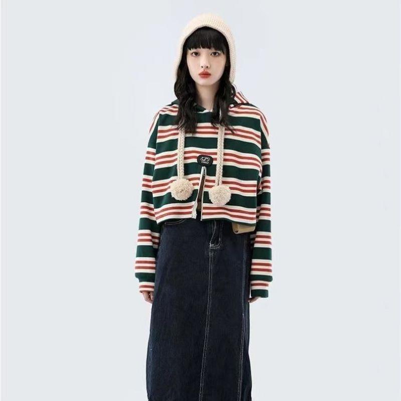 Áo Hoodie Họa Tiết Kẻ Sọc Phối Khóa Kéo Phong Cách Retro