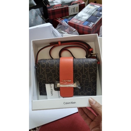 ❤️TÚI ĐEO CHÉO CALVIN KLEIN❤️💸 Giá mua sale - Hàng Auth mua Tại Mỹ Full hộp