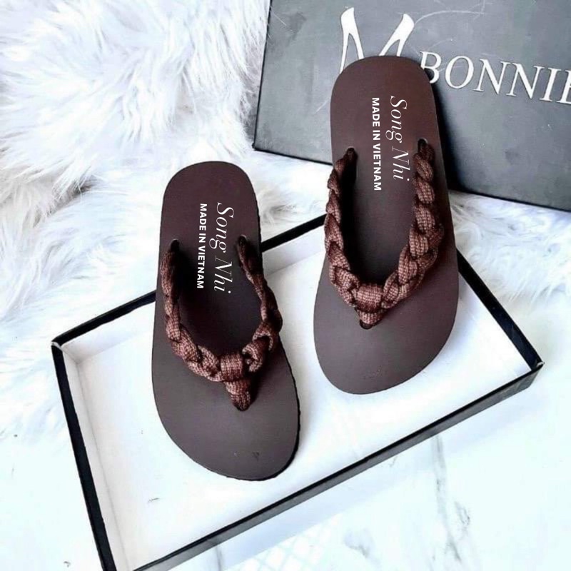Dép kẹp nữ xỏ ngón dây bính mẫu mới