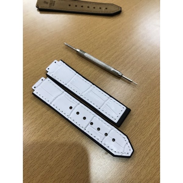 Dây đồng hồ Hublot Nữ case 34, lót da vân trắng,size dây 13-19-18,tặng tool thay dây