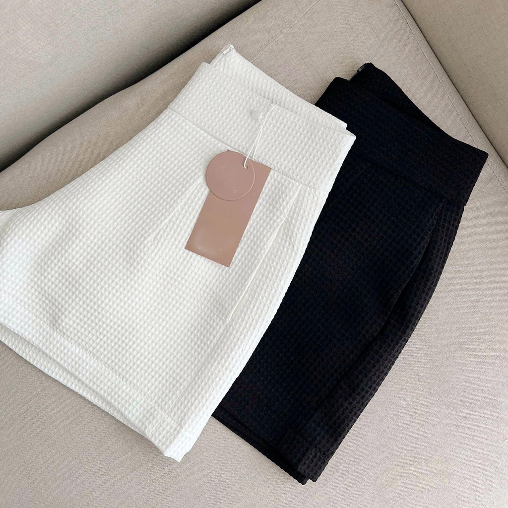 Quần Shorts-Quần sooc nữ chất tổ ong xốp khóa sau M304 | BigBuy360 - bigbuy360.vn