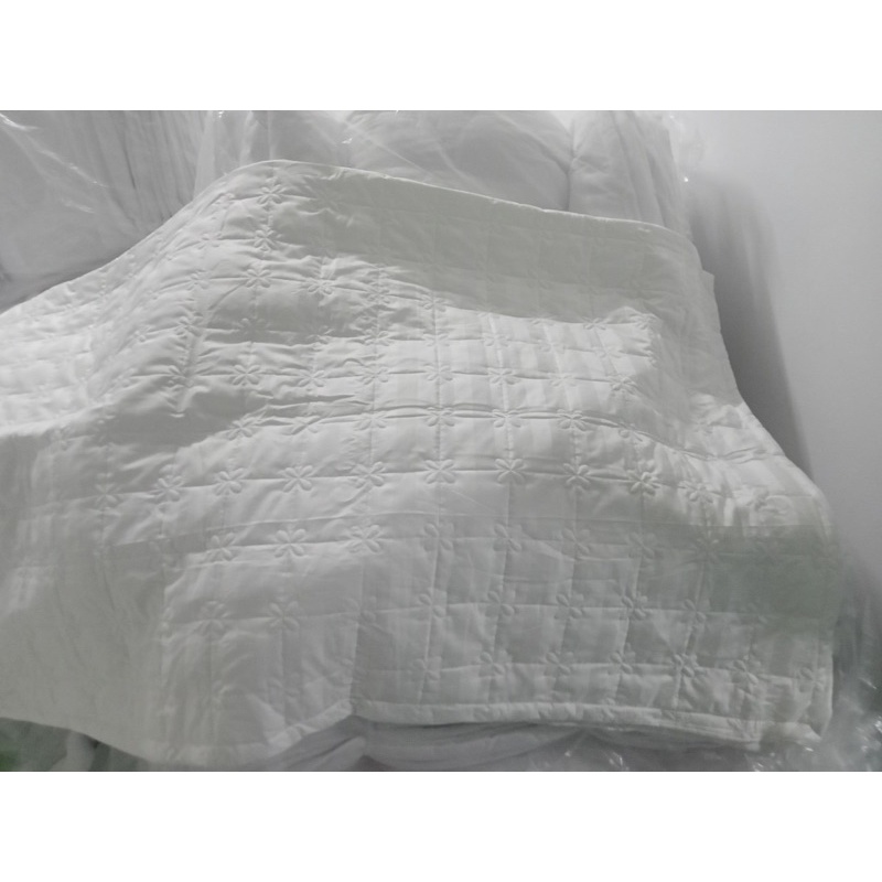 Mền chần bông trắng trơn cotton Cao Cấp cho khách sạn nhà nghỉ gia đình mỏng nhẹ