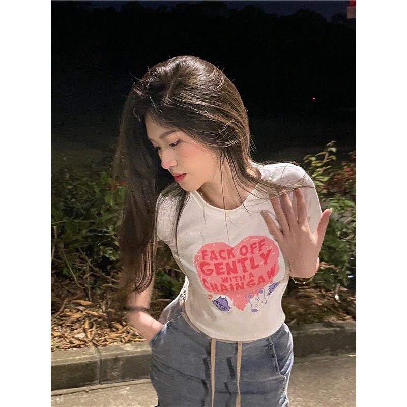 ÁO CROPTOP HOẠ TIẾT TRÁI TIM