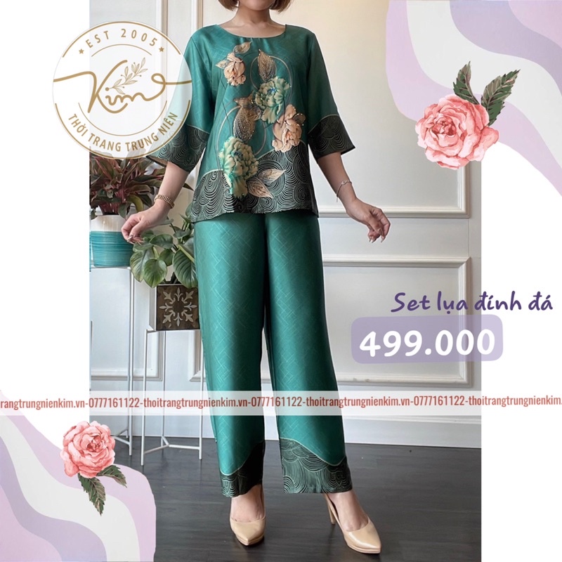 Sét đính đá sắc màu rực rỡ