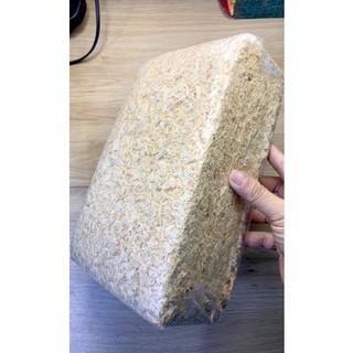 Mùn nén lót chuồng hamster [1kg]