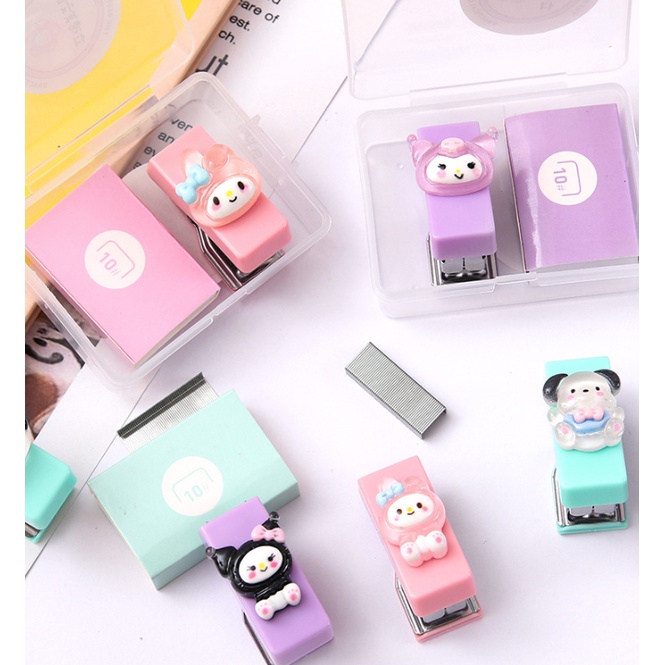 Đồ bấm giấy siêu mini Sanrio kèm kim bấm purpleheartbora