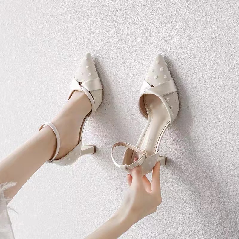 Rsevp giày cao gót trắng cô dâu giày cao gót trắng đế vuông giày cao gót mũi nhọn đính đá giày cao gót mũi nhọn 5p Sandal Mũi Nhọn Gót Dày Thời Trang Xuân Hè 2021 Mới Cho Nữ