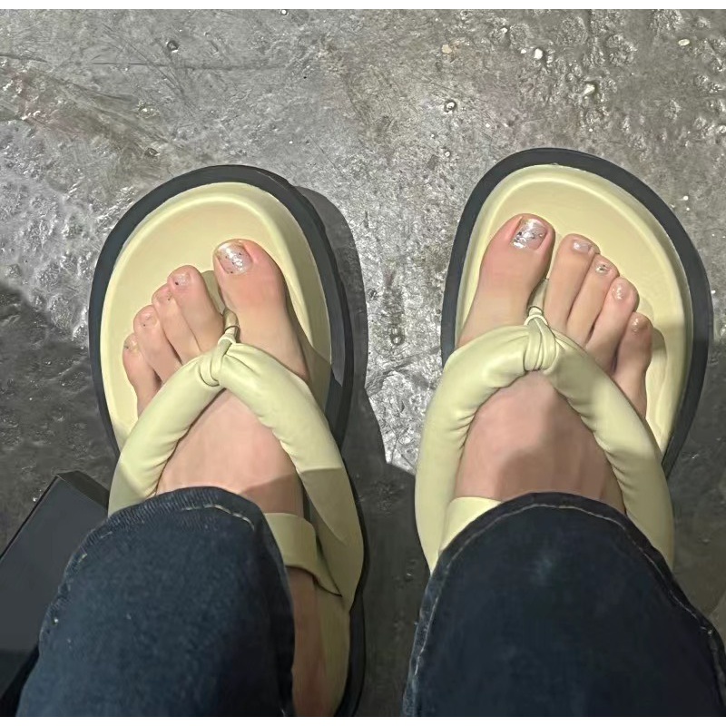 Dép Xốp Xỏ Ngón Trendy Xuân Hè