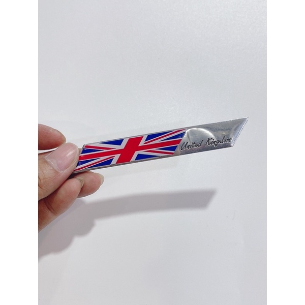 Tem nhôm cờ các quốc giá size 9.8x1.5cm có sẵn keo mặt sau, dán trang trí xe máy oto…