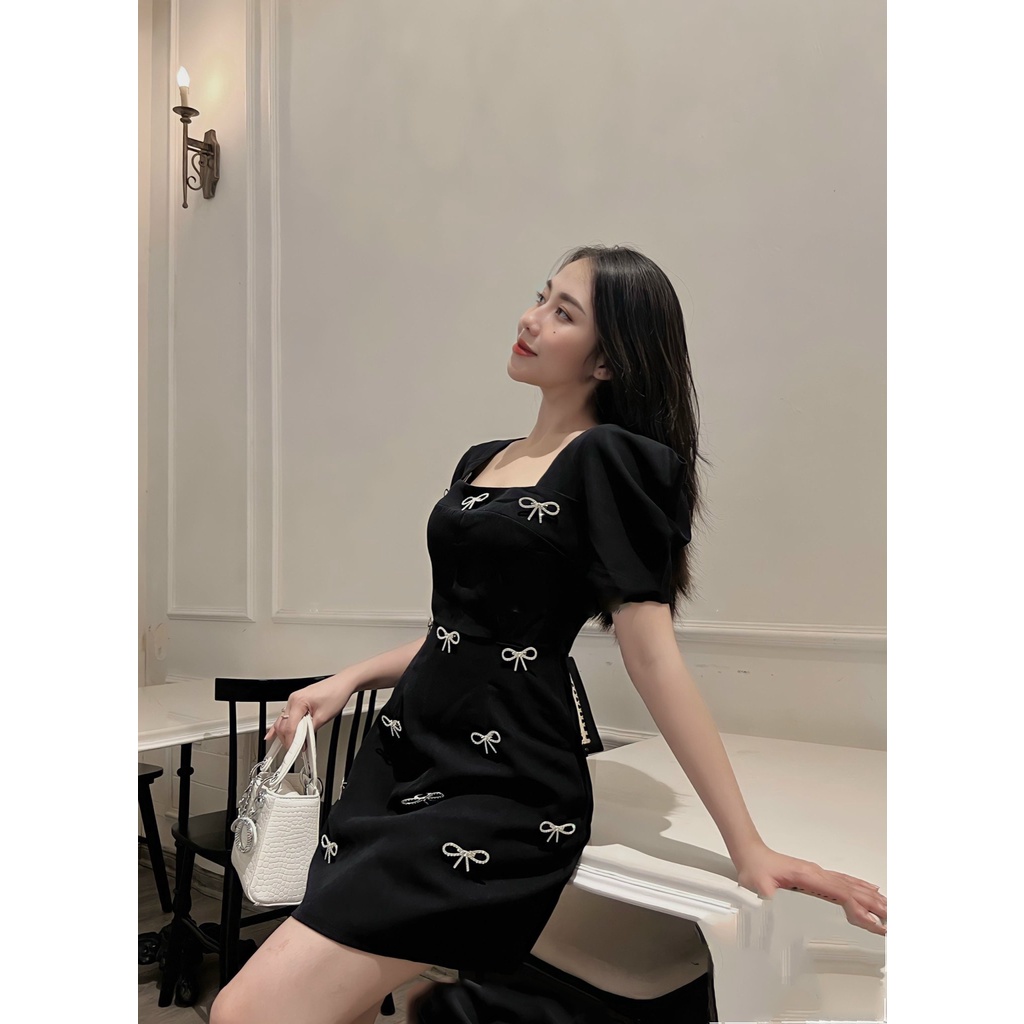 Đầm Cổ Vuông Kết Nơ DN02