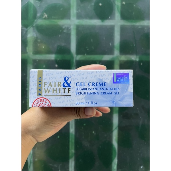 Kem dưỡng da giảm nám FAIR & WHITE BRIGHTENING TREATMENT GEL CREME 30ML