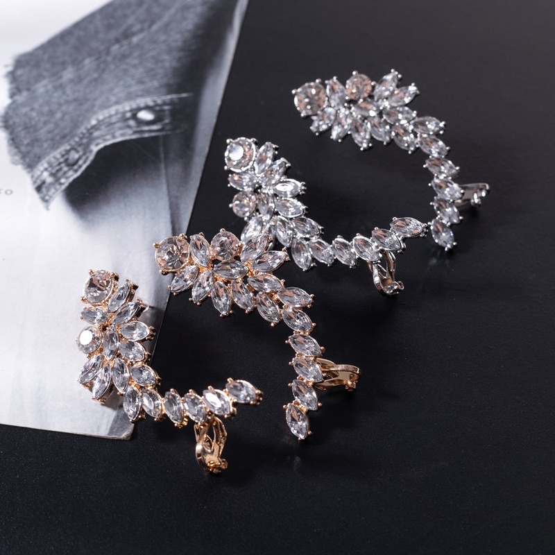 Khuyên tai đính đá gài lấp lánh dự tiệc - Hoa tai dự tiệc đính đá nhiều mẫu - Khanturban.vn