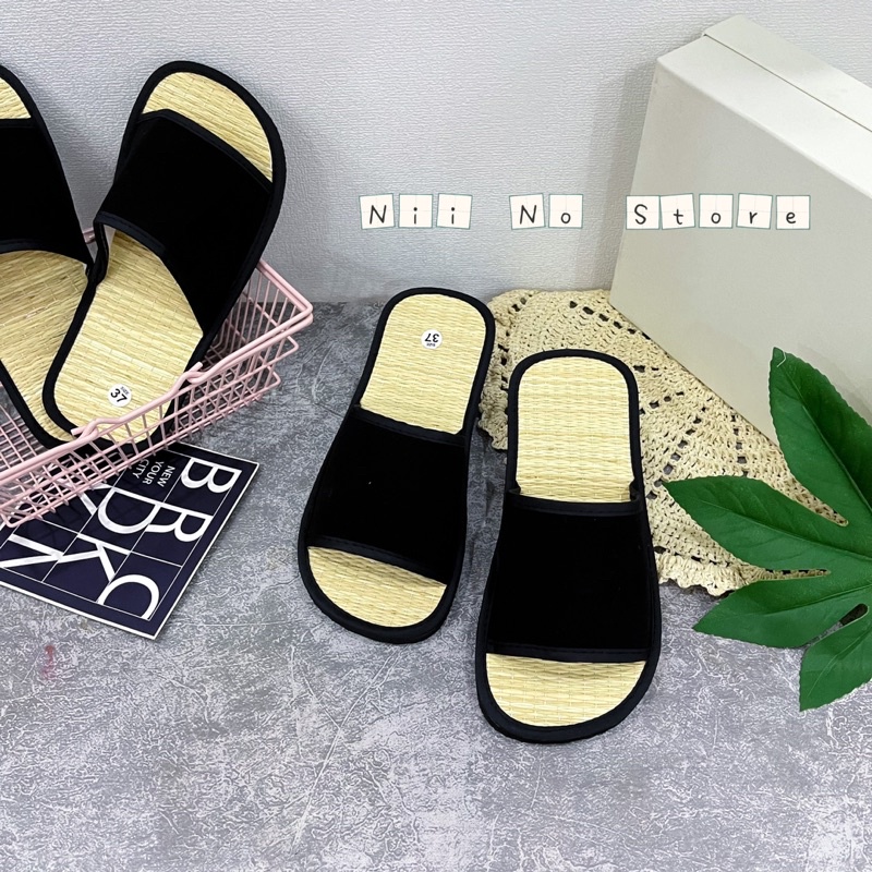 Dép chiếu cói quai nhung ngang