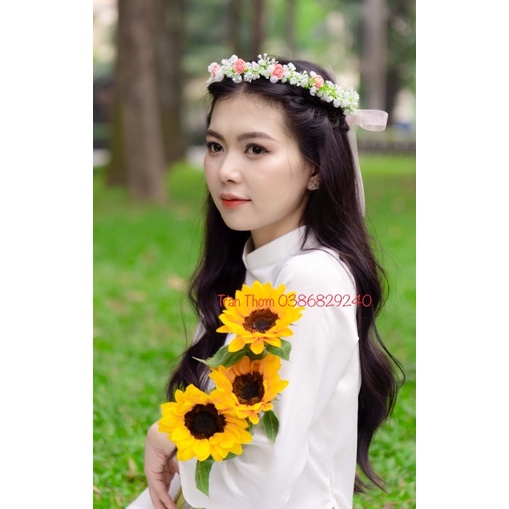 Vòng hoa đội đầu Nàng Thơ hoa hồng phối hoa bi trắng nhẹ nhàng, tinh khiết