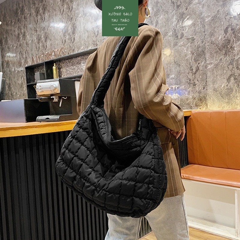 TÚI TOTE ĐEO CHÉO VAI CHẦN BÔNG UNISEX ULZZANG HÀN QUỐC - TÚI PHAO CHẦN BÔNG