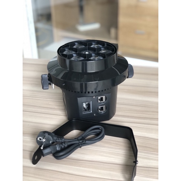 Đèn 6 mắt laser đen