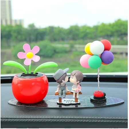 Hàng mới về- Hoa nhẩy múa-Set decor tình nhân chậu hoa nhảy múa năng lượng mặt trời trang trí taplo ô tô, xe hơi.