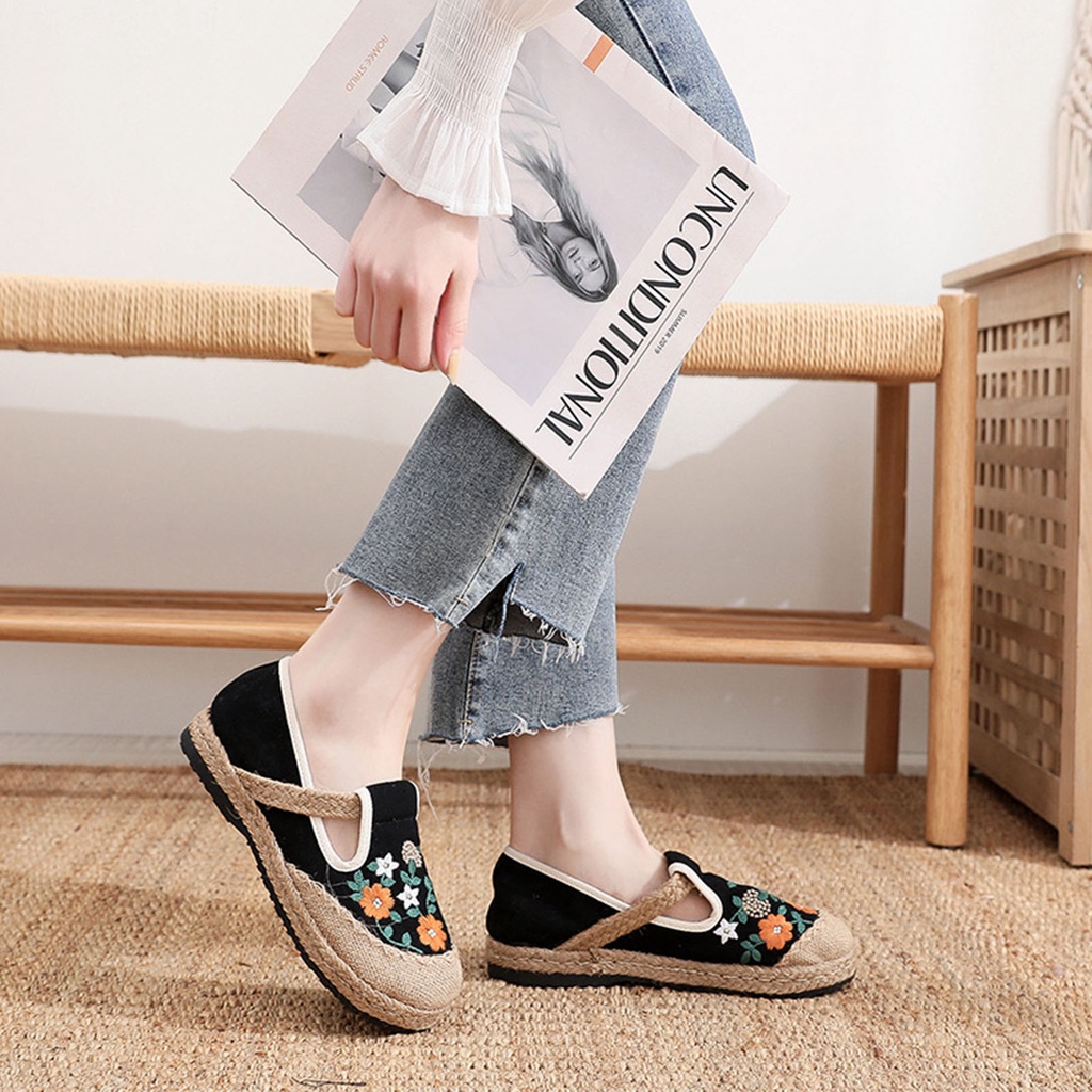 Thonglor Shoe Giày bít mũi bằng vải lanh có ống hút Phẳng thoáng khí Mềm nhẹ nữ thêu hàng ngày run 2 u