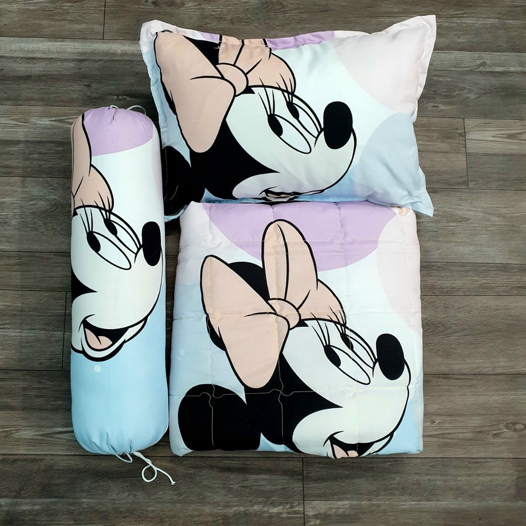 Bộ chăn gối cho bé mầm non 5 món chăn kèm gối nằm và gối ôm - mẫu mickey tím-drapbeding