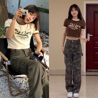 Áo Croptop Tay Ngắn Hoạ Tiết In Chữ DILBRO