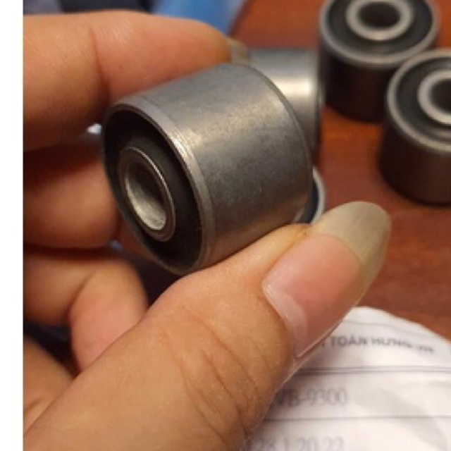 Cao su treo máy ab 125 ,lead 125 / Bạc treo máy Honda