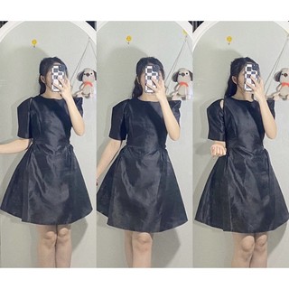 Đầm khoét vai dáng xoè chất liệu tacta