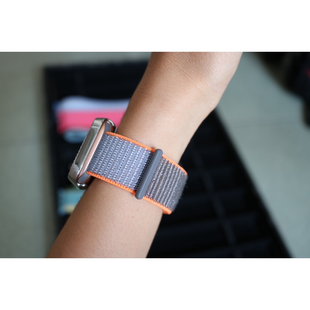 Dây Nylon dán cá tính cho AW 8/7/6/SE/5/4/3/2/1 đủ màu, đủ size 49/45/44/42/41/40/38mm