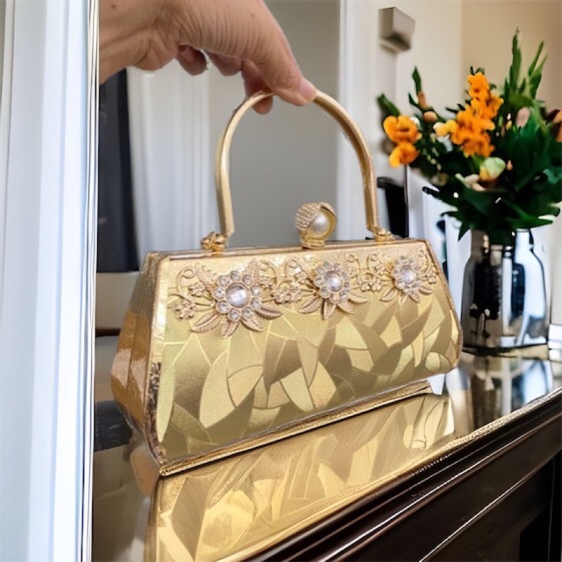 Túi Đầm Đeo Vai Hàng Cao Cấp Túi Đựng Vừa Điện THoại Lớn Thích Hợp Mang Đi Tiệc Đi Chơi Làm Quà Tặng Cao Cấp