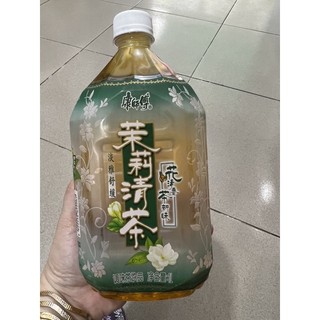 THÙNG 12 CHAI NƯỚC LÊ THẦN THÁNH