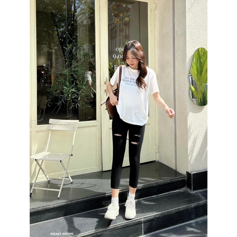 Quần jean lửng - 9043 - rách 3 đường