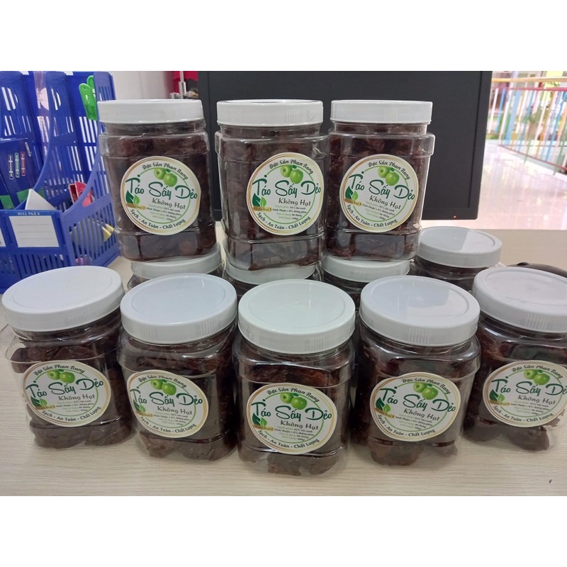 Táo sấy dẻo không hạt Ninh Thuận hộp 500g