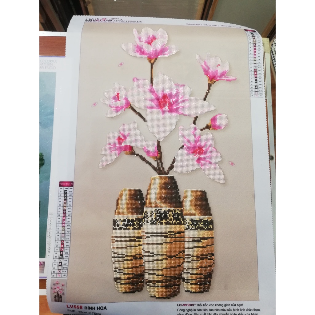 Tranh thêu Bình Hoa Lan - KT:50x75cm