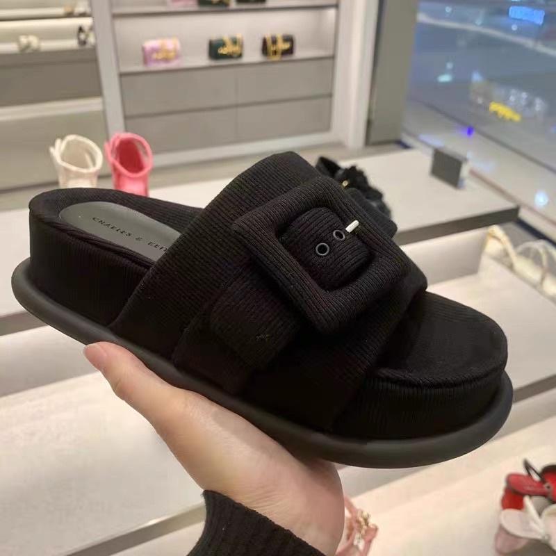 Dép hiệu . hàng siêu cấp . fullbox