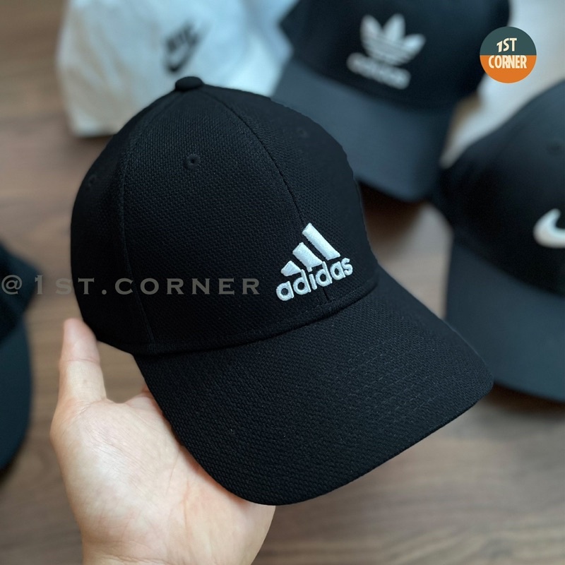 Nón thể thao chính hãng