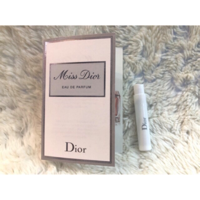 Nước Hoa Vial Dior Miss Dior Blooming Bouquet 2ml