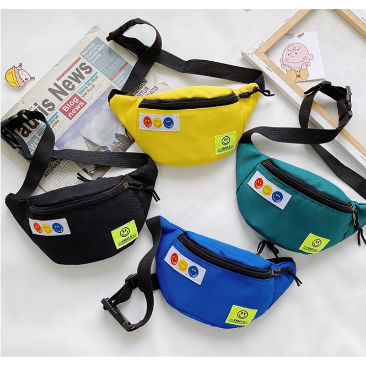 Túi đeo chéo hình icon mặt cười cho bé