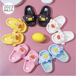 Dép vịt mềm êm chân cho bé