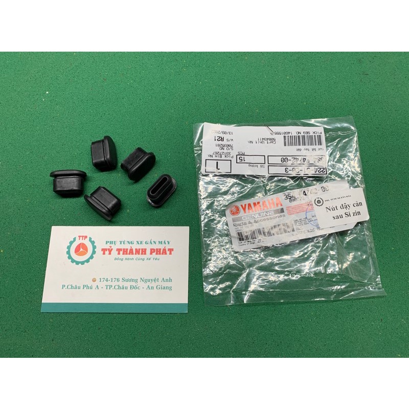 Nút đậy cản sau Future 1 , sirius zin